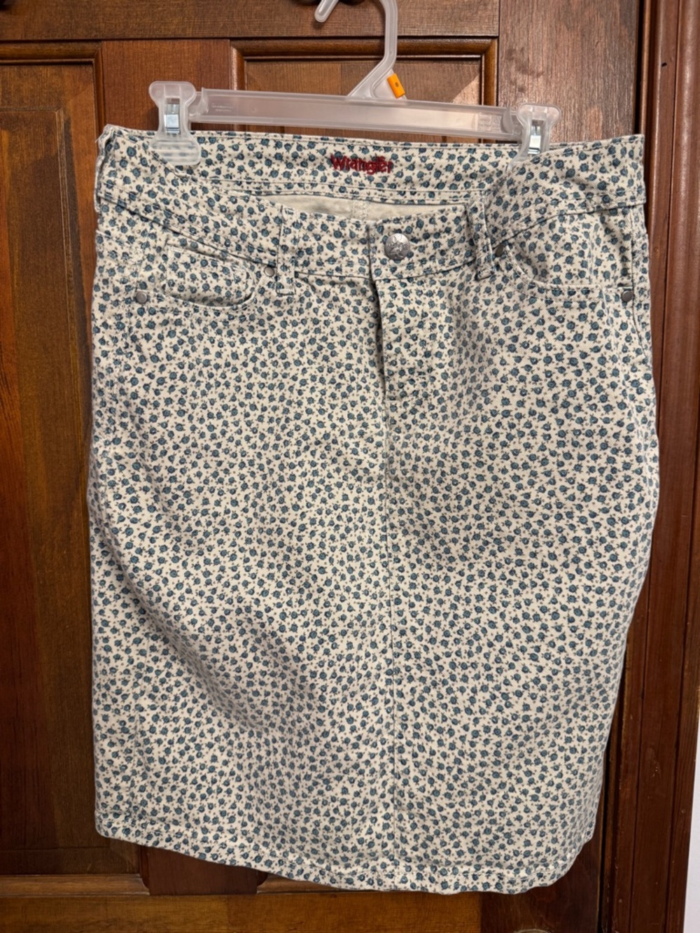 Wrangler- Cream, Floral Denim Pencil Skirt with pockets